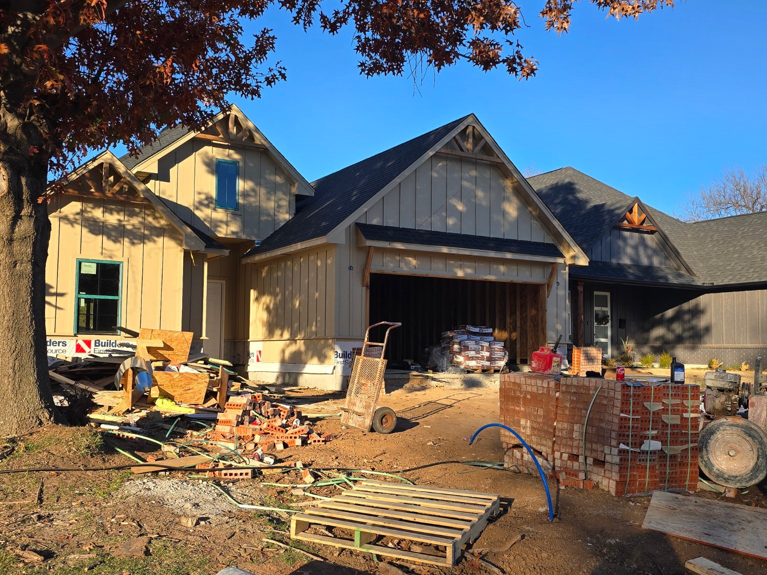 Structural framing begins at 2229 NW 34 ground-up construction project in Oklahoma City
